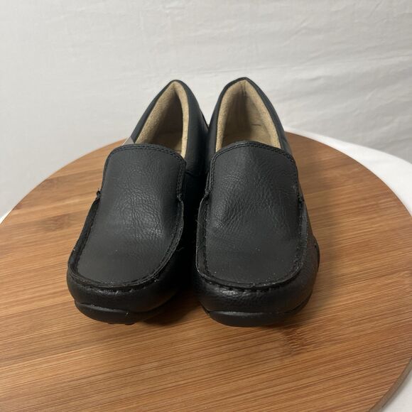 The Childrens Place Boys Toddler Size 2 Black Slip On Loafer Uniform Shoes - Picture 1 of 7